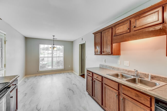 Photo - 106 Cove Landing