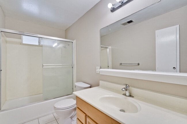 Photo - FOR RENT – Beautifully Updated 4 Bed / 3 Bath Home in Prime Santa Clara Location (NVIDIA)