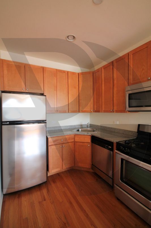 Building Photo - 1828 W Lawrence Ave Unit 1830-2B