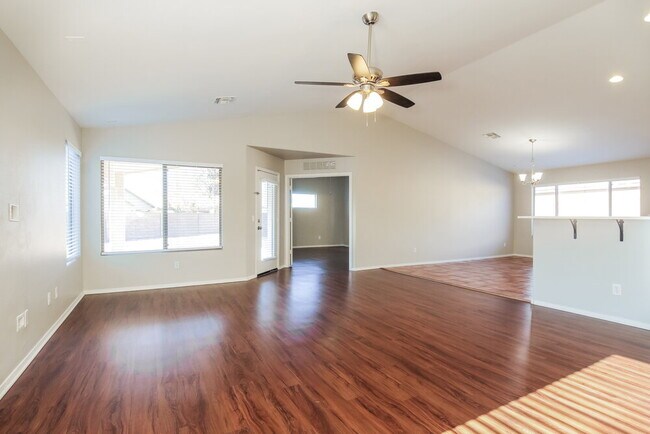 Photo - 15821 W Tara Ln