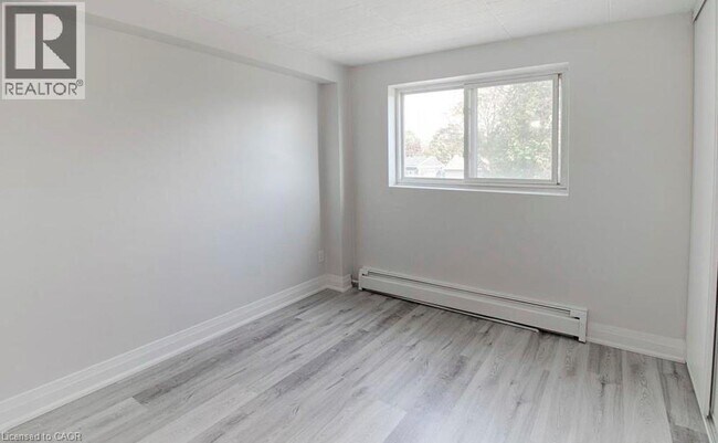 Photo - 6287 O'Neil St Unité 3