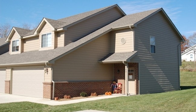 The Falls of Columbia - THE FALLS OF COLUMBIA