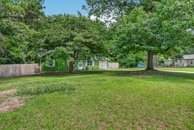 Photo - Nestled cul-de-sac home in Falcon Crest