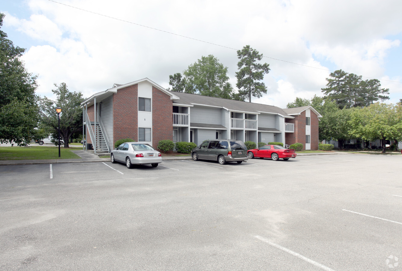 Foxtrot Villas Apartments - Foxtrot Villas Apartments
