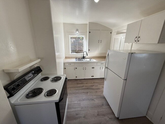 Photo - 315 Jefferson St