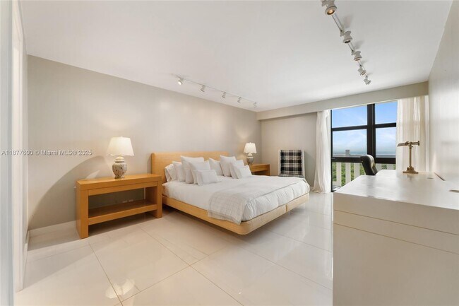 Photo - 1121 Crandon Blvd Unit E1206