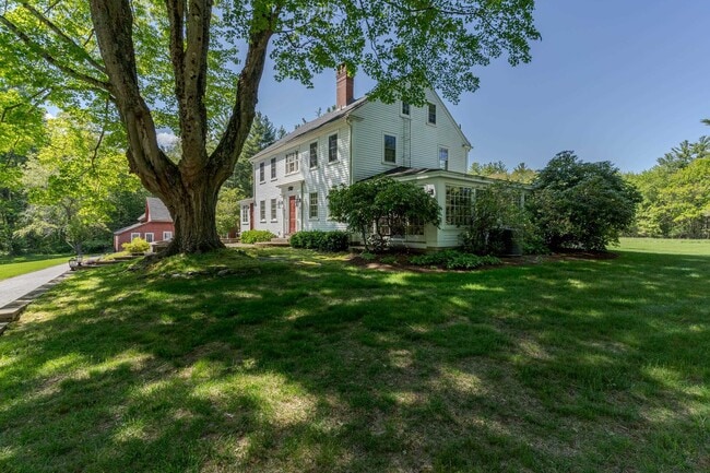 Photo - 70 Woodland Rd