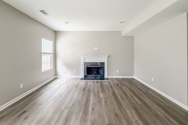 Photo - 2653 Jordan Ridge Dr