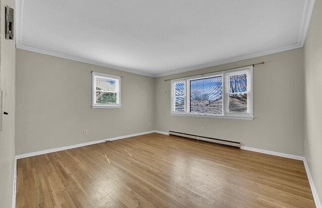 Living Room - 207 Gertrude Ter