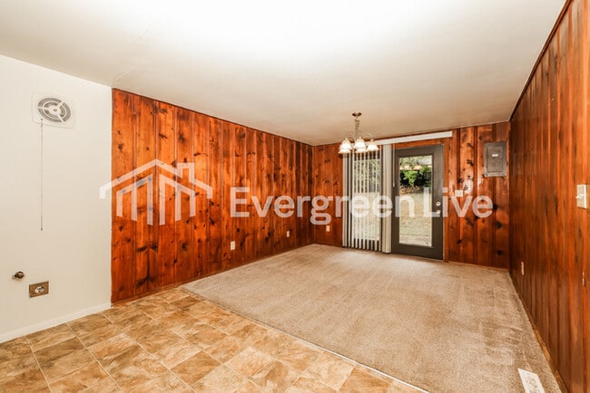 Photo - 6428 Celestine St