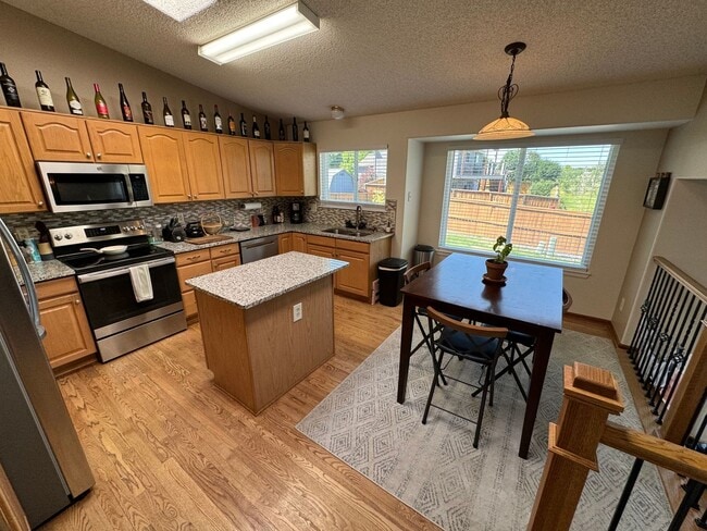 Photo - Wonderful Highlands Ranch Location!