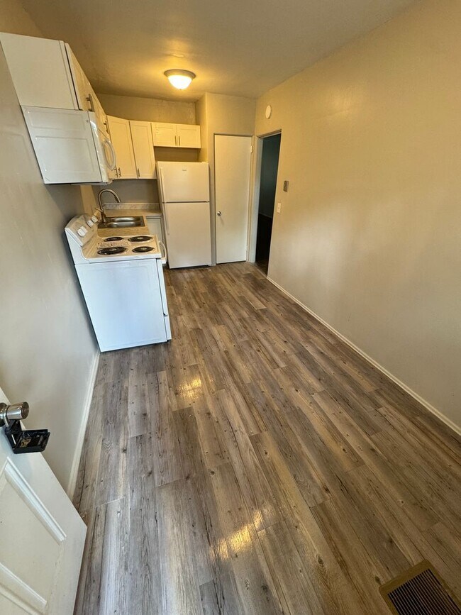 Photo - 2117 Spring Park Rd Unit 1