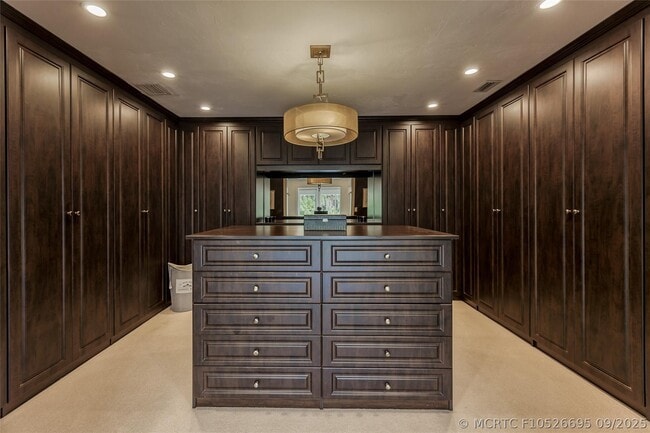 Photo - 524 Poinciana Dr