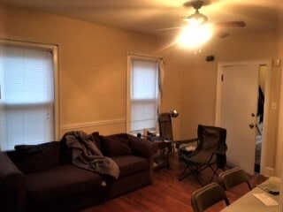 Photo - 208 Willow St Unidad #1