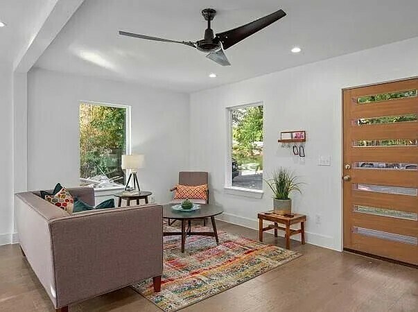 Photo - 6505 Grover Ave