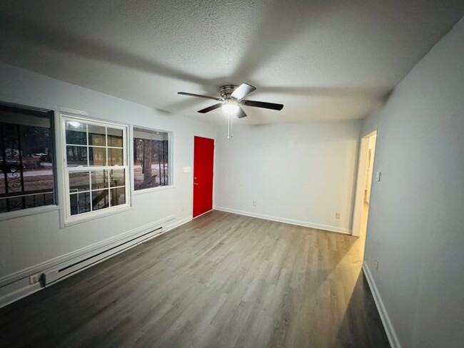 Photo - 2512 Rockwood Dr