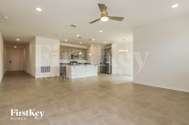 Photo - 190 Windsor Reserve Dr