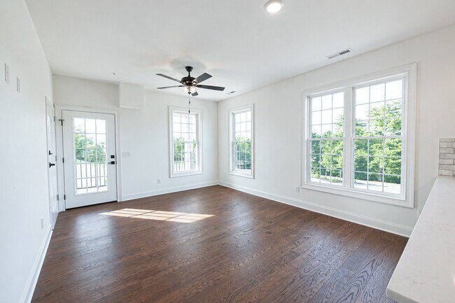 Photo - 410 E Church Ave