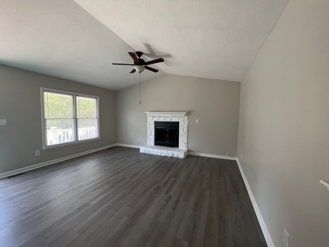 Photo - 9330 Castle Falls Cir