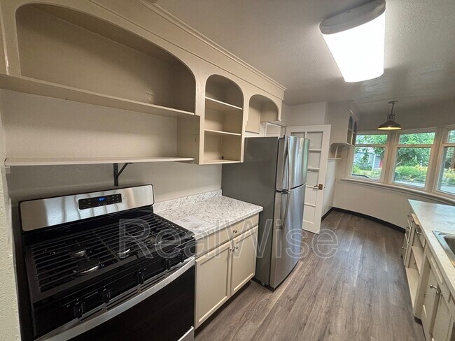 Photo - 364 W Selmar Ct