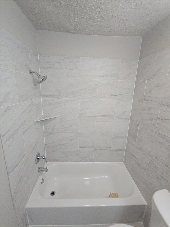 Photo - 3335 Tuam St Unit 2
