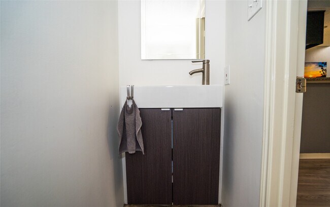 Photo - 1515 Sandy Springs Rd Unit 1001