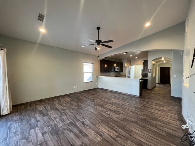 Photo - Lovely 3 Bedroom 2 Bathroom Home In NE ABQ!