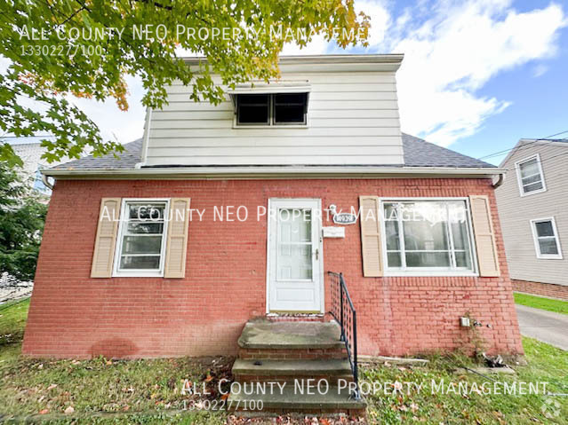 Building Photo - Cozy 3-Bed Home in Garfield Heights!