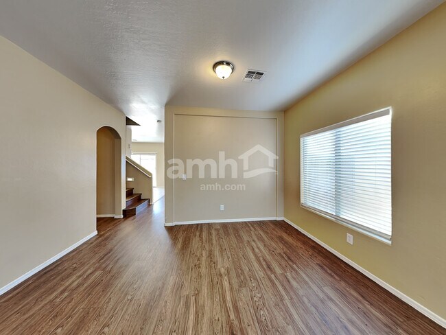 Photo - 11760 W Flanagan St