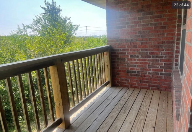 Photo - 3 Bedroom 2 Bathroom 2 CAR GARAGE