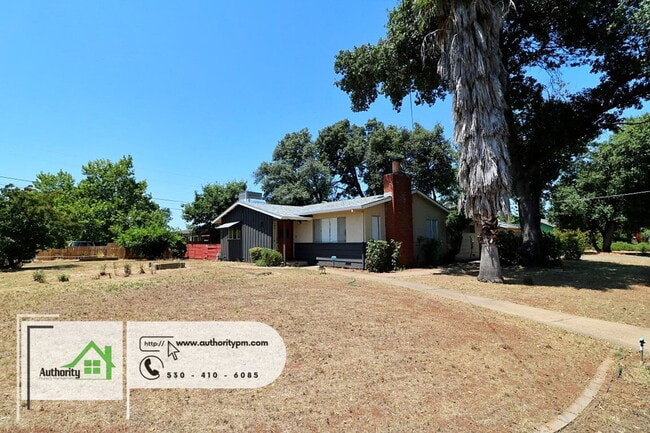 Building Photo - 1848 Shady Ln