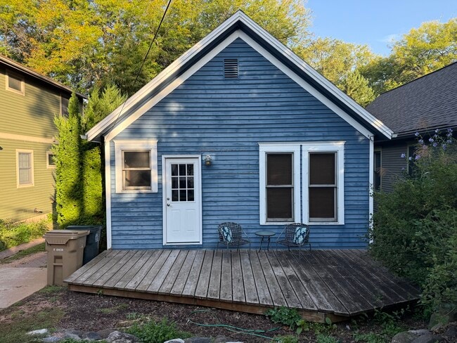 Photo - 1333 E Wilson St