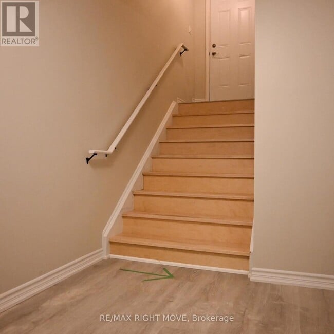 Photo - 32 Mills Cir