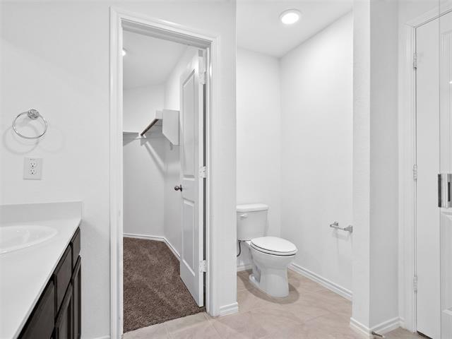 Photo - 1111 Meadow Side Dr