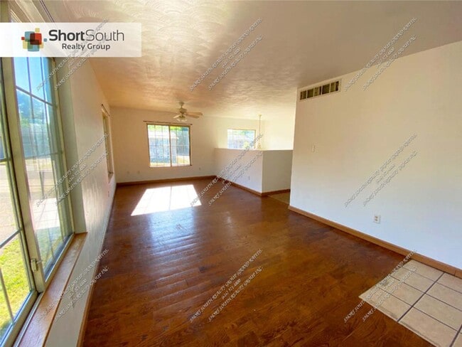 Photo - 4 bed 2 bath Single Family Home