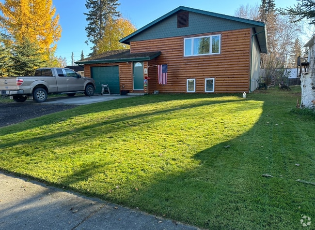 Building Photo - 309 Farewell Ave Rental