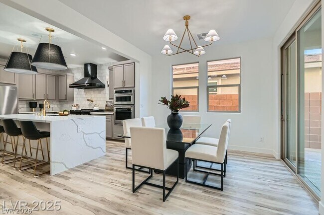 Photo - 5873 Skyfall Ct