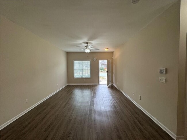 Photo - 3058 Cedar Glade Ln NE
