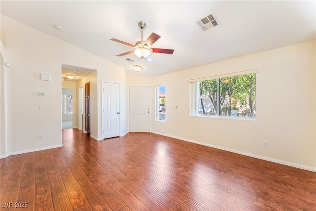 Photo - 5001 Light Springs Ave