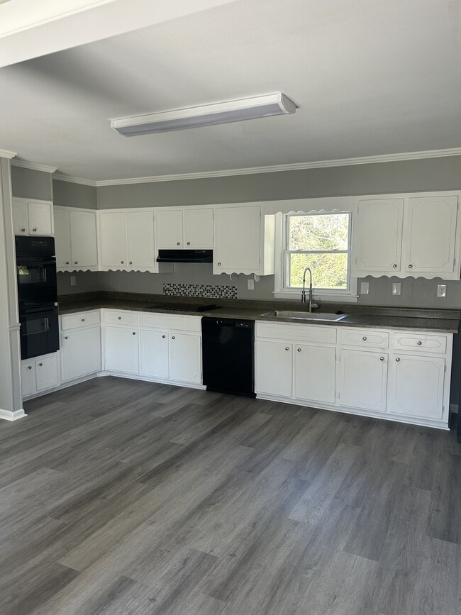 Photo - 509 Linda Dr