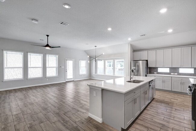 Photo - 32144 Cardamom Wy