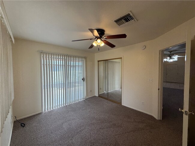 Photo - 3932 Lindsey Ave