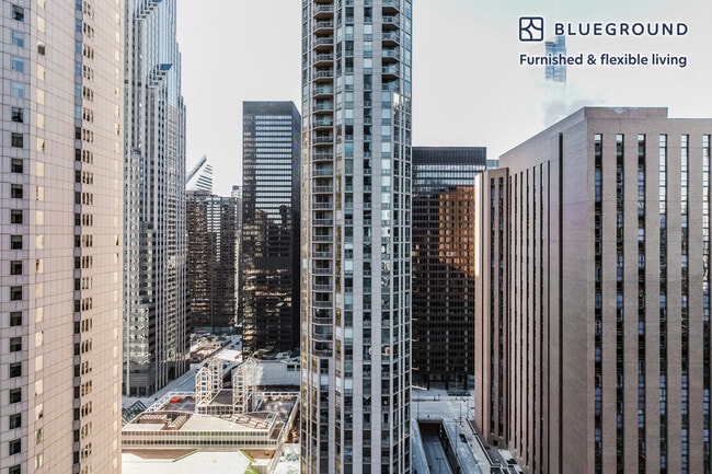 Photo - 225 N Columbus Dr Unidad FL24-ID1195