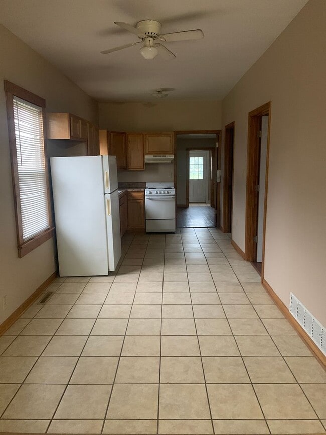 Photo - 2 bedroom 1 bath house by City Park