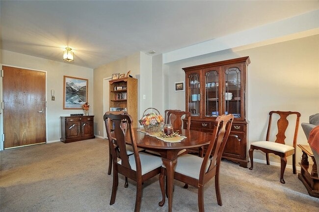 Photo - 320 Fort Duquesne Blvd Unit 8M