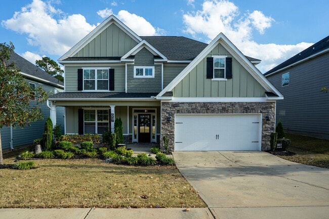 Building Photo - 657 Tree Top Trl