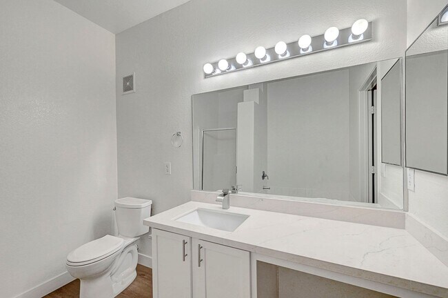 Photo - Spacious 3-Bed Condo with Updated Kitchen & Baths Unit 5129