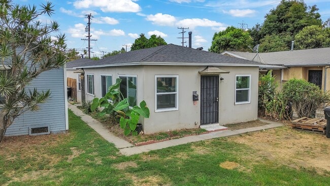 Building Photo - 6324 Gallant St Rental