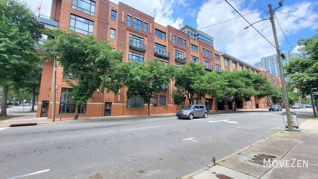 Photo - 444 S Blount St Unit 106
