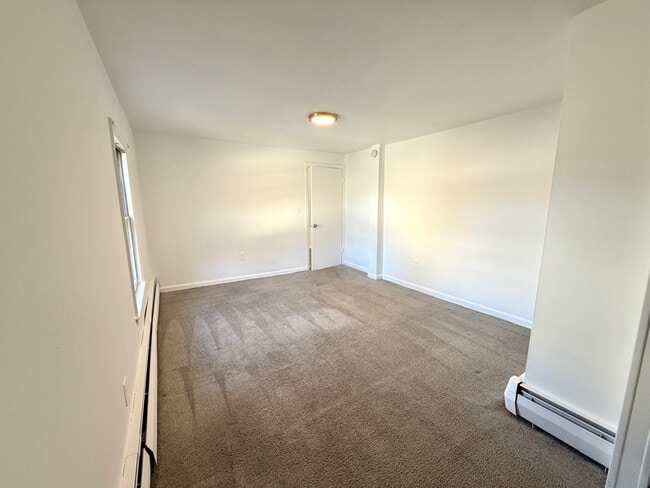Photo - 54 4th St Unit 2R